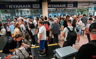 Strikes at Ryanair and EasyJet complicate exit operation