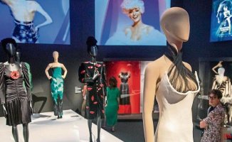 Jean-Paul Gaultier exhibits iconic dresses of the seventh art at the CaixaForum
