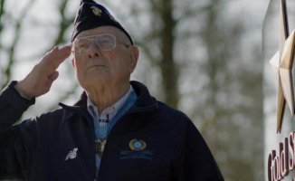 The WWII Medal of Honor recipient Hershel Williams (Woody)