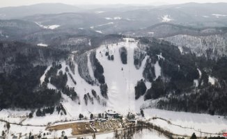 Vermont ski resort will change its 'insensitive name'
