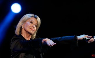 Olivia Newton-John, thirty years of activism against breast cancer