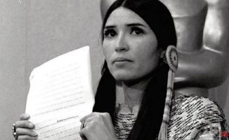 The Hollywood Academy apologizes to the indigenous woman who rejected Marlon Brando's Oscar