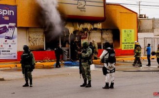 Mexico sends troops to Ciudad Juárez after the deadly confrontation between