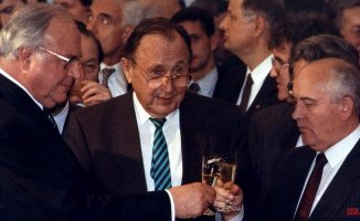 Germany honors Gorbachev for his crucial role in reunification