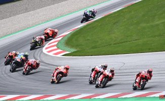 MotoGP will introduce sprint races every Saturday from 2023