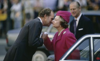 King Juan Carlos will not attend Isabel II's funeral