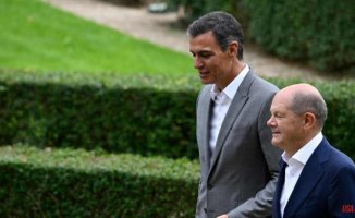 Sánchez endorses Feijóo's proposal to lower gas VAT from 21 to 5%