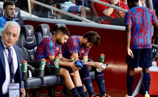 Piqué and Alba repeat the bench at Sevilla - Barça