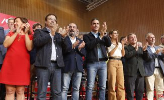 The PSOE is agitated by internal criticism for Sánchez's "bad company"