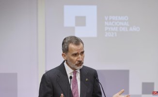 Felipe VI congratulates Carlos III and hopes to strengthen the bilateral relationship