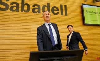 Sabadell negotiates with Worldline, Nexi y Fiserv vender el negocio de pagos