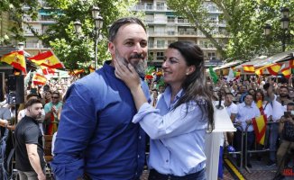 Abascal, waiting for Macarena Olona to decide if she returns to politics "and Vox"