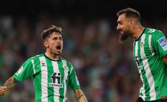 Betis ends Villarreal's unbeaten run and is in Champions positions