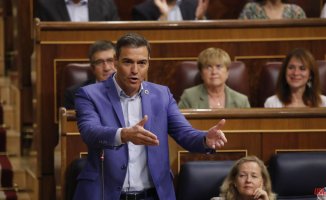 Sánchez accuses the PP of having an electoral program dictated by the banks and large energy companies