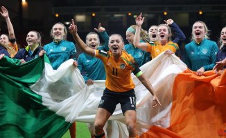 Irish soccer players apologize for singing pro-IRA chant