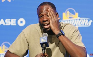 Warriors fine Draymond Green for punching Poole