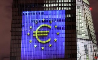 The ECB warns that the banking tax can affect credit and be transferred to the client