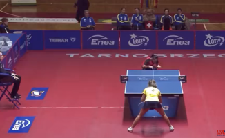 The Spanish woman who has managed to play the table tennis Champions League at the age of 59