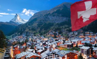 Is paradise real?: Switzerland 'suffers' from full employment