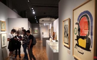 Girona exhibits works by Dalí, Picasso or Miró, by Santos Torroella