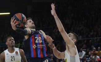 Barça recovers from its tragic week guided by an inspired Laprovittola