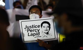 Philippine Police Accuses Former Prison Chief of Famous Journalist's Murder