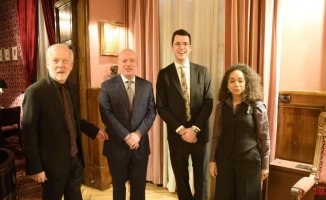 The Cercle del Liceu brings together personalities from Catalan culture with the US Ambassador