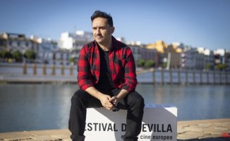 Juan Antonio Bayona will take 'Blood and Fire', by Chaves Nogales, to the cinema