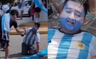 He ends up with shattered knees after fulfilling a promise for the World Cup in Argentina: "He did it"