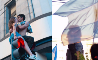 The viral love scene of two fans from Argentina who met on top of a traffic light