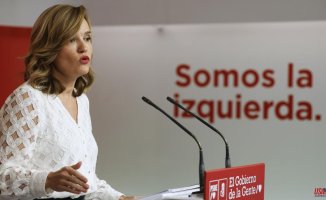 The PSOE accuses the PP of leading to "a crisis in democracy" by delegitimizing the three powers of the State
