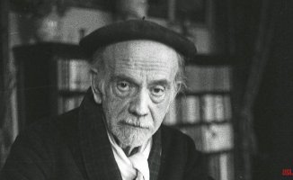Pío Baroja, the novelist with a beret