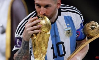 Messi: “The Cup called me. I didn't think about it and went to kiss her. I needed it"