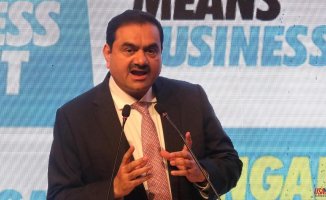 Adani, expelled from the 10 richest in the world due to doubts about his empire