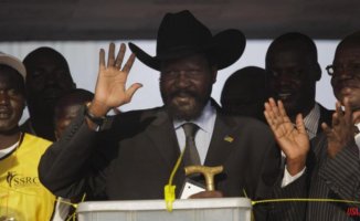 Six journalists arrested in South Sudan after spreading a viral video of the president peeing himself in an act