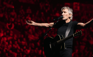 Roger Waters performs at Sant Jordi on his farewell tour