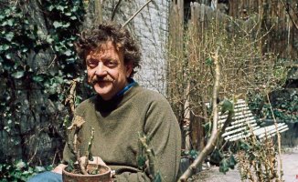 The most intimate Vonnegut, through his letters
