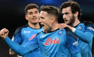 Napoli get into the Champions League quarterfinals for the first time in their history