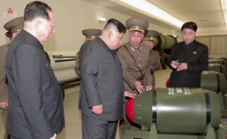 Kim Jong Un presents his new and smaller nuclear warheads