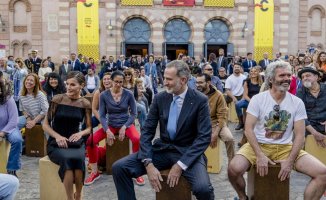 The King puts on flamenco in the streets of Cádiz