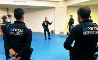 A candidate for the Torrelodones Police changes his gender just before the physical tests