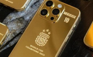 These are the 6,000-euro mobile phones that Messi is going to give to his World Cup teammates