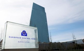 The ECB convenes an extraordinary meeting to address the situation of European banking