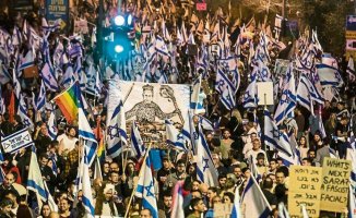 Half a million people against Netanyahu in the streets of Israel