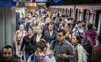 The Barcelona metro and the train already have more passengers than before the pandemic