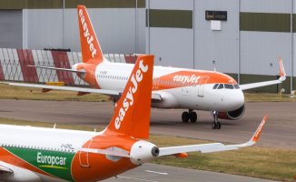 A plane from Liverpool requires landing priority due to a fight in the cabin