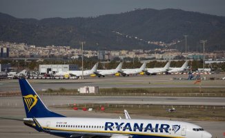 Ryanair cancels 3,000 flights until March due to air strikes in France