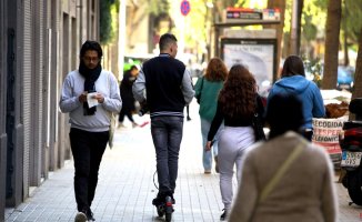 72% of Barcelonans believe that the sidewalks are increasingly unsafe