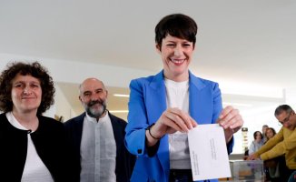 The opposition wins again the premises in Galicia and the BNG takes Santiago