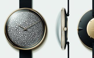 The most exclusive jewel watch has 650 diamonds on its dial